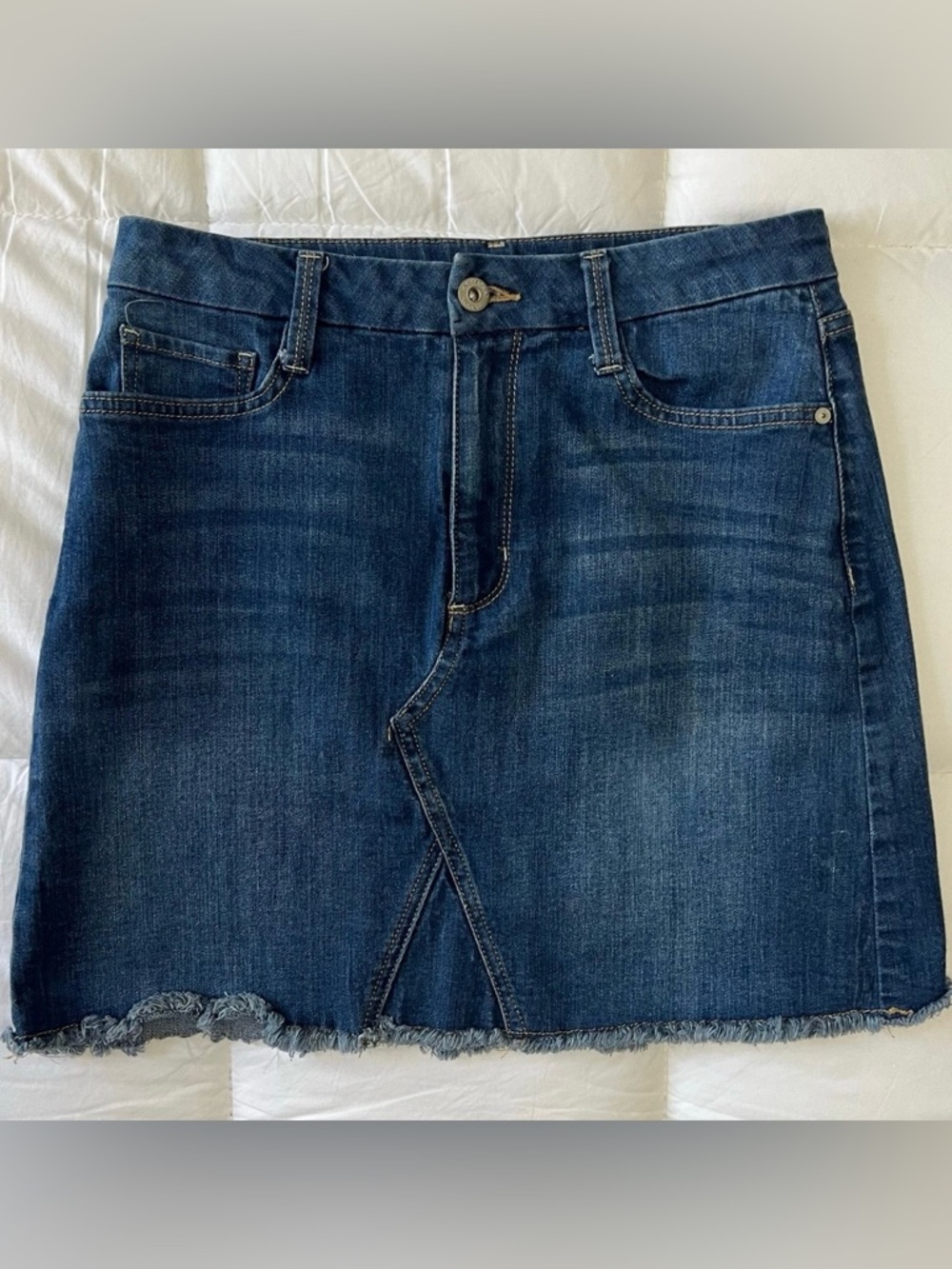 Dark Blue Vintage Wash Fringe Hem High Rise Classic Denim Jean Skirt - Women’s 7